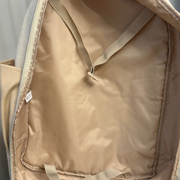 BEIS - The Travel Backpack - Picture 5 of 7